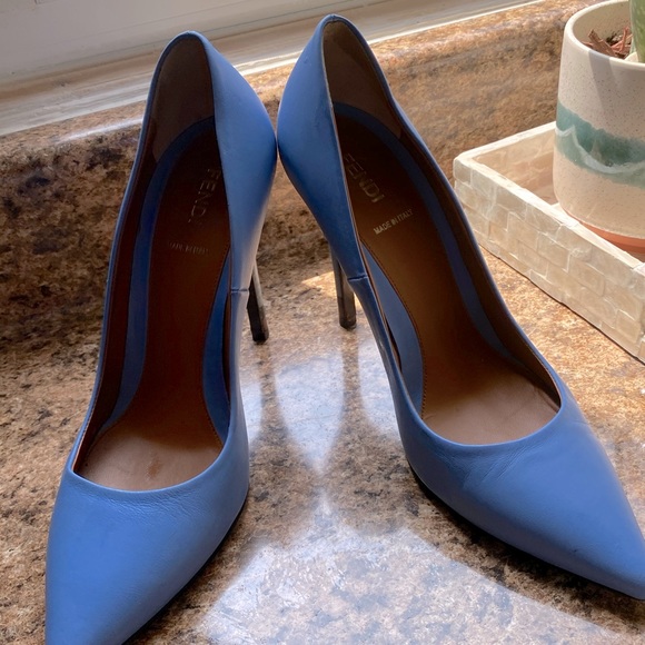 Fendi Pastel Blue Leather Heels - Picture 1 of 3